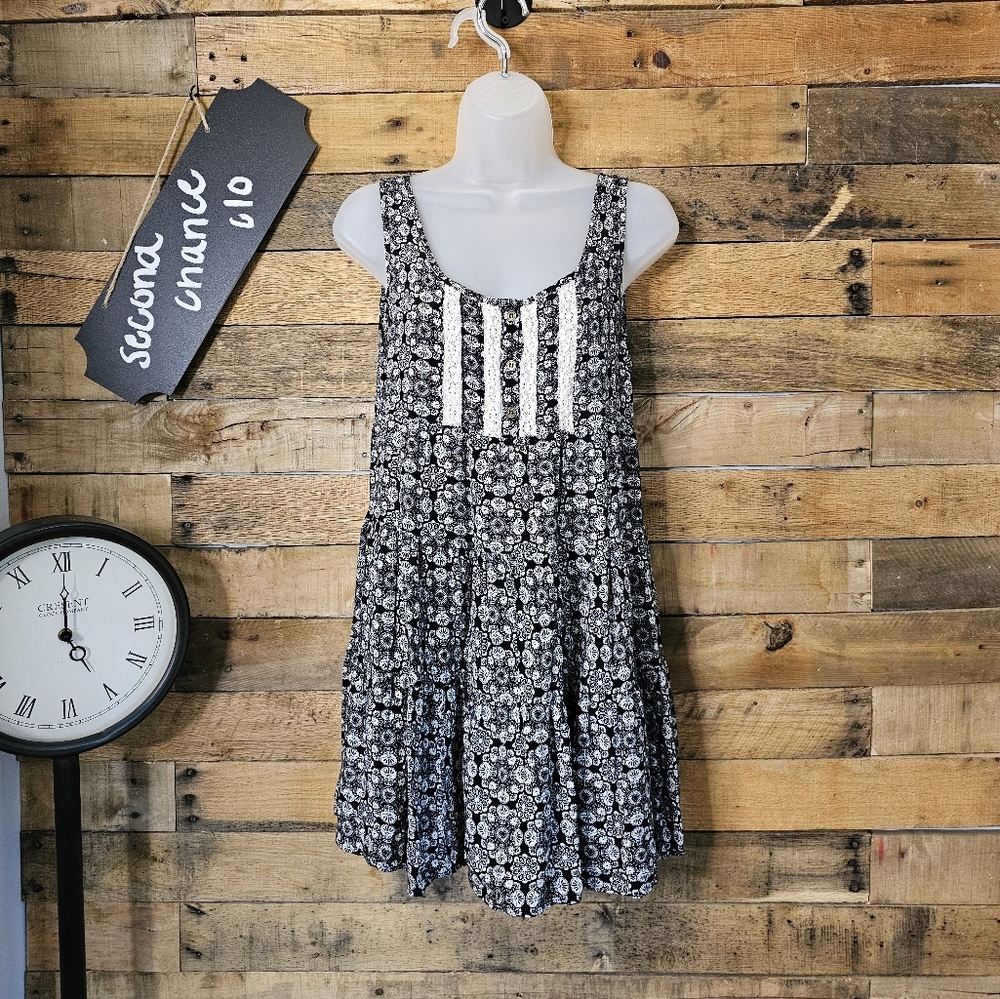SALE-Jodifl women's babydoll patterned  tunic top size small